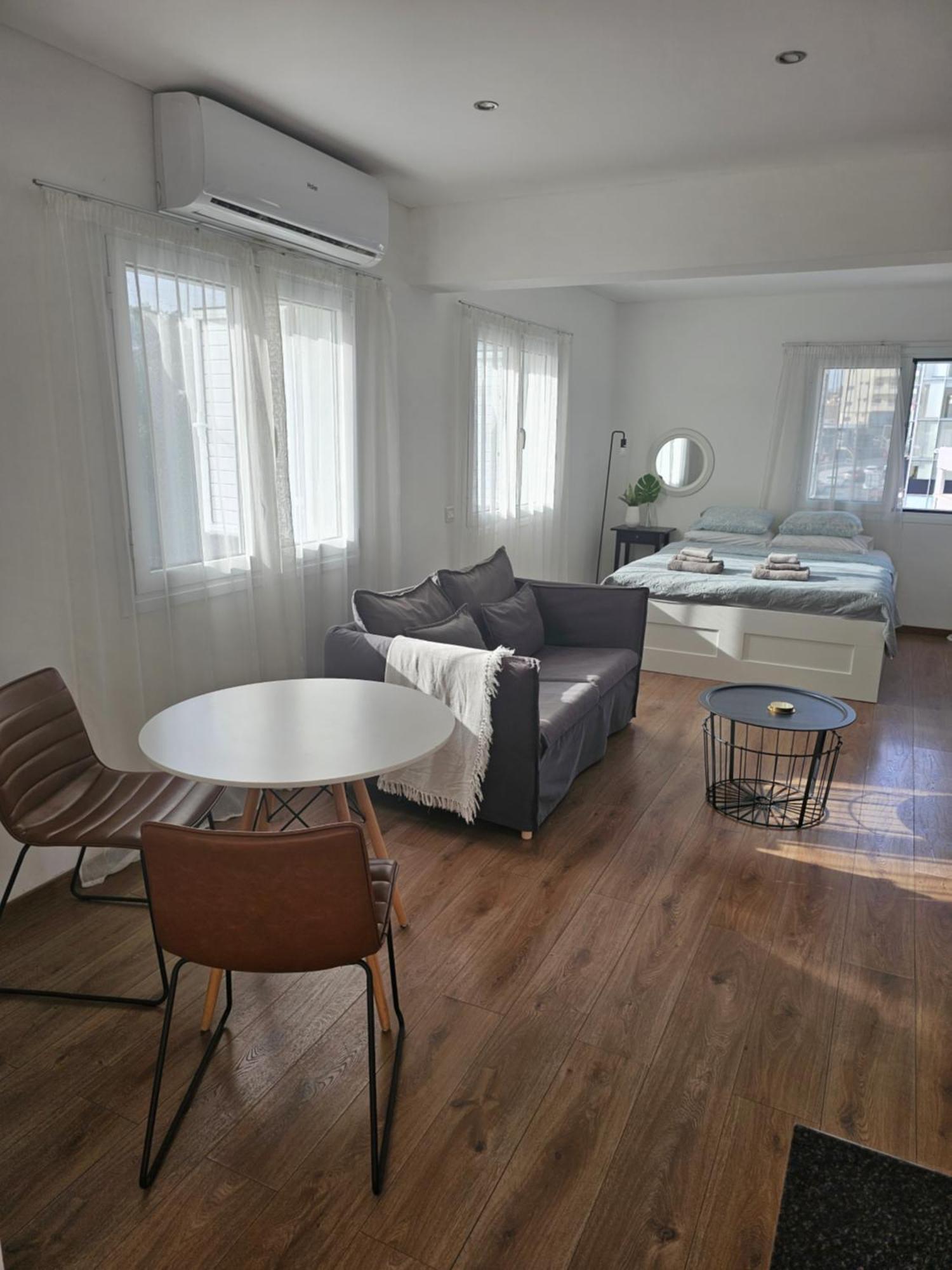 City Center Apartments Paphos Eksteriør bilde